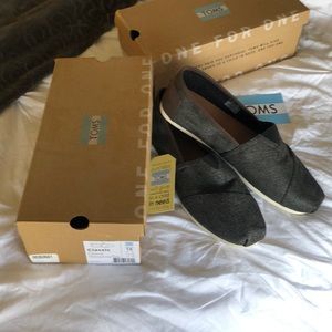 TOMS